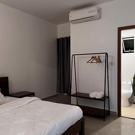 פנום פן D32 Homestay Near Airport Behind Brown Coffee Airport מראה חיצוני תמונה