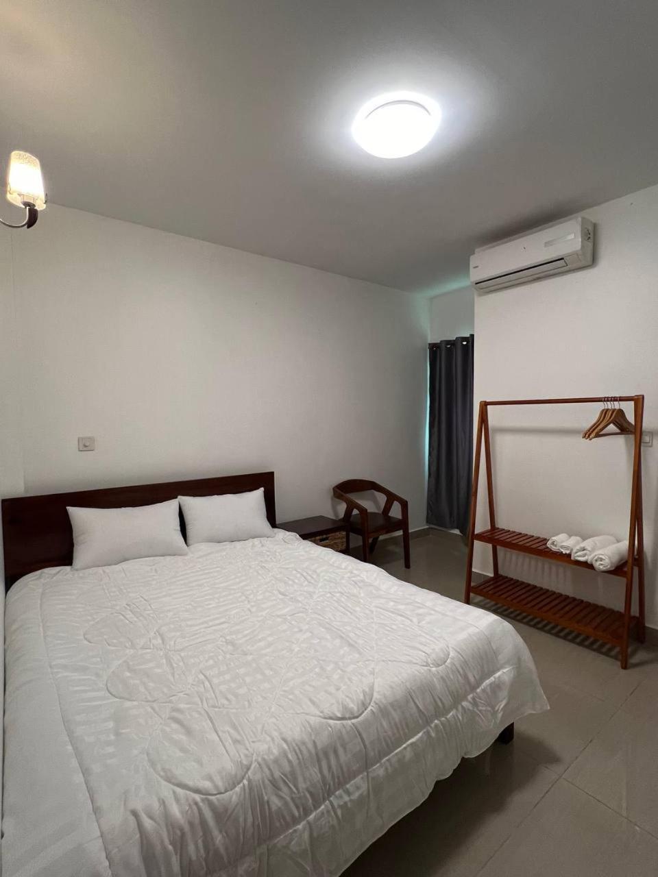 פנום פן D32 Homestay Near Airport Behind Brown Coffee Airport מראה חיצוני תמונה